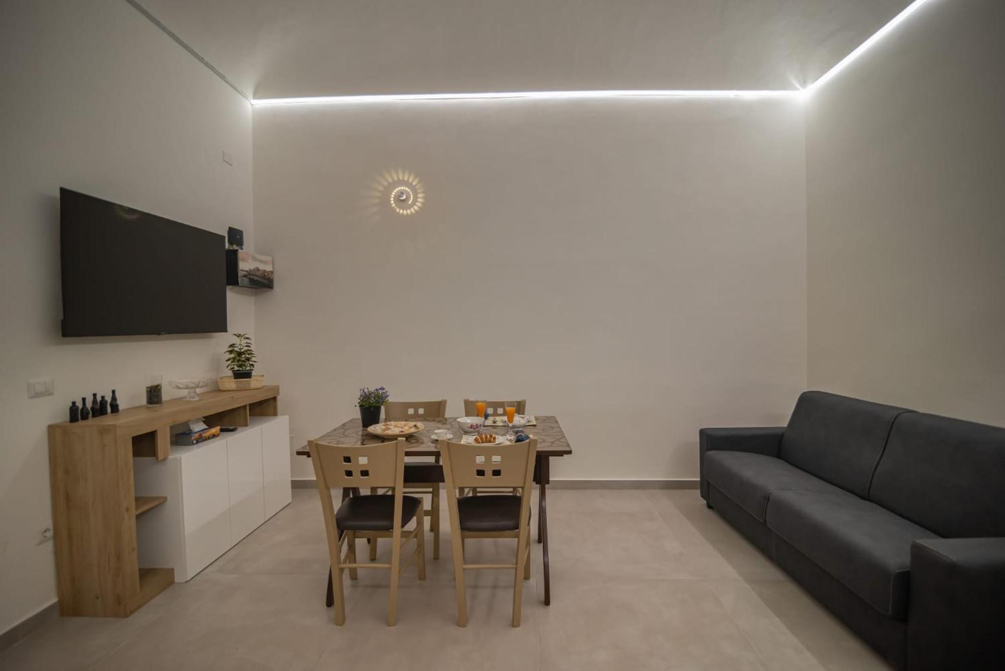 Essenza Suite Siracusa Con Jacuzzi Privata Syracuse Luaran gambar